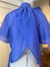 Load image into Gallery viewer, Blouse carrément
