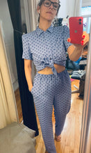 Load image into Gallery viewer, Shoulder pad blouse
