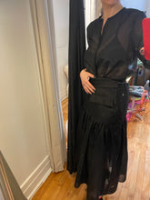 Load image into Gallery viewer, Veil shirt
