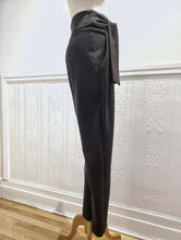 Load image into Gallery viewer, Belted pants
